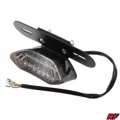   Hátsó lámpa, univerzális, LED, füstszínű, irányjelzővel, rendszámtábla tartóval RACING FORCE